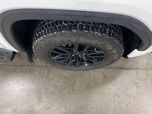 Certified 2023 GMC Sierra 1500 Elevation w/ Preferred Package AWD/4WD image 22
