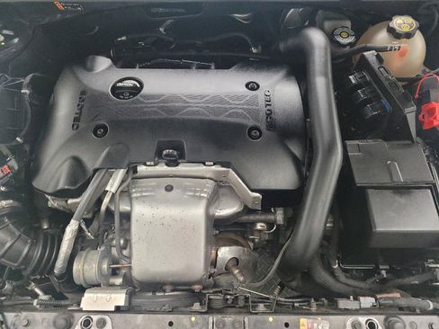 Used 2020 Chevrolet Malibu Premier FWD image 30