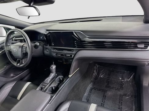 Certified 2025 Toyota Camry SE FWD image 29
