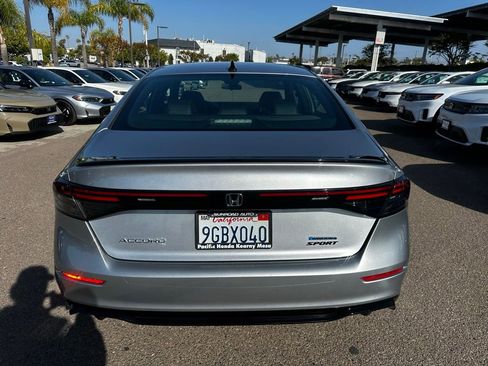 Used 2023 Honda Accord Sport image 4