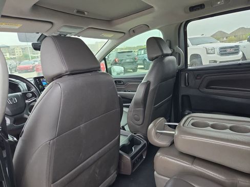 Used 2019 Honda Odyssey EX-L image 17