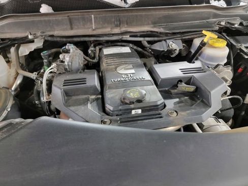 Used 2023 RAM 3500 Laramie AWD/4WD image 30