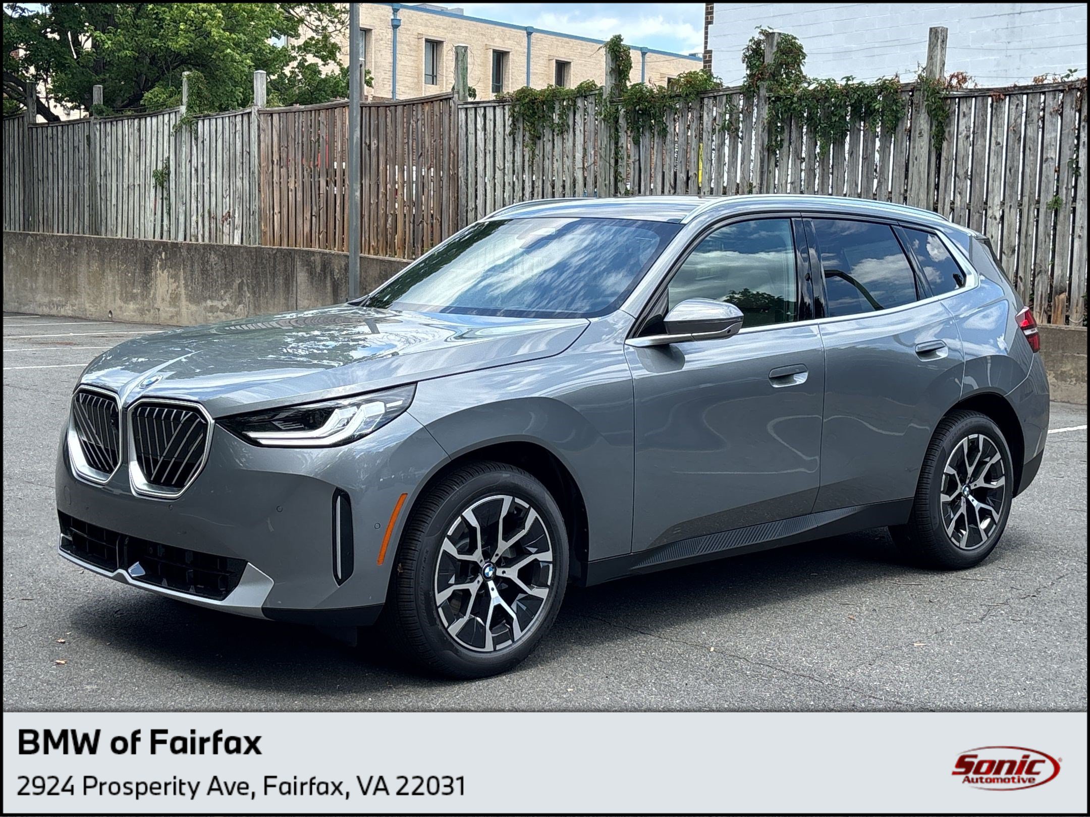 Used 2026 BMW X3 xDrive30i w/ Premium Package AWD/4WD image 1