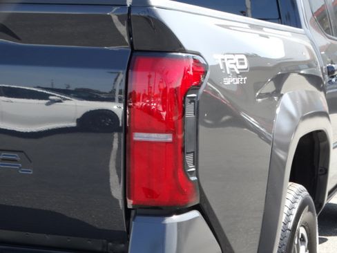 Used 2026 Toyota Tacoma TRD Sport w/ TRD Sport Upgrade Package AWD/4WD image 11