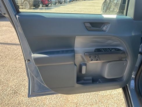 New 2025 Ford Maverick XLT w/ XLT Luxury Package image 11