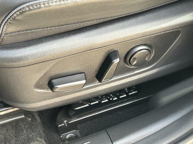 Used 2023 Hyundai Tucson Limited AWD/4WD image 22
