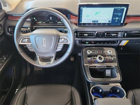 Used 2023 Lincoln Nautilus Reserve w/ Equipment Group 201A image 28