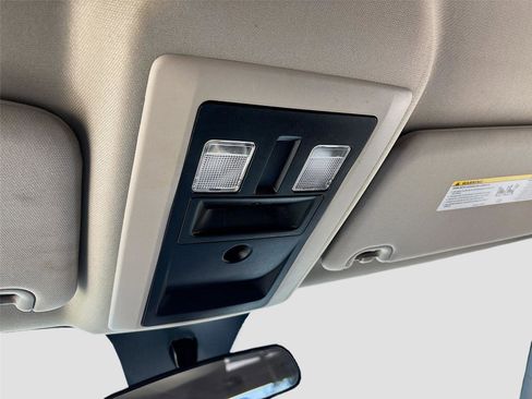 Used 2022 RAM 1500 Tradesman w/ Chrome Appearance Group image 24