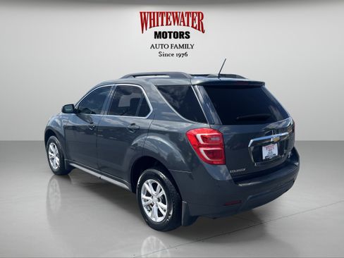 Used 2017 Chevrolet Equinox LT w/ Convenience Package FWD image 3
