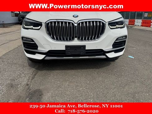 Used 2019 BMW X5 xDrive40i w/ Premium Package 2 AWD/4WD image 2