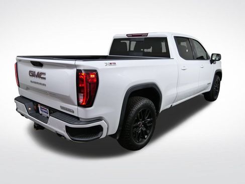 Used 2025 GMC Sierra 1500 Elevation w/ Elevation Premium Package AWD/4WD image 3