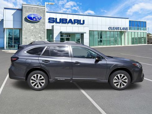 Used 2024 Subaru Outback Premium AWD/4WD image 7