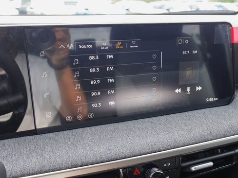 New 2026 Nissan Kicks SV image 5