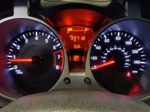 Used 2016 Nissan Juke S image 23