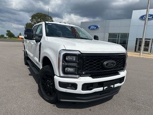 New 2025 Ford F250 Lariat w/ Lariat Ultimate Package AWD/4WD image 5
