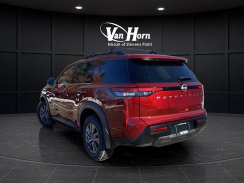 New 2026 Nissan Pathfinder SV image 3