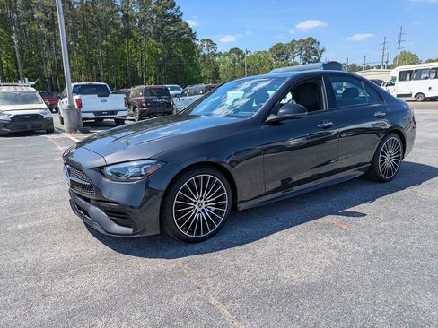 Used 2024 Mercedes-Benz C 300 Sedan image 8