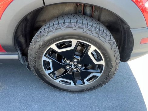 Used 2023 Ford Bronco Sport Outer Banks w/ Tech Package AWD/4WD image 8