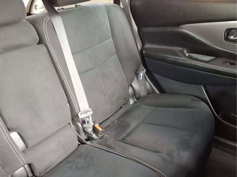 Used 2022 Nissan Murano S FWD image 19