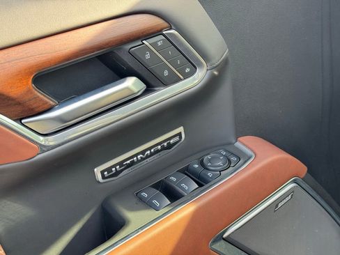 Used 2025 GMC Sierra 1500 Denali Ultimate image 21