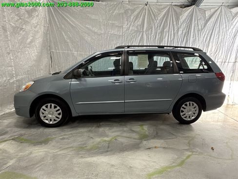 Used 2005 Toyota Sienna CE image 13