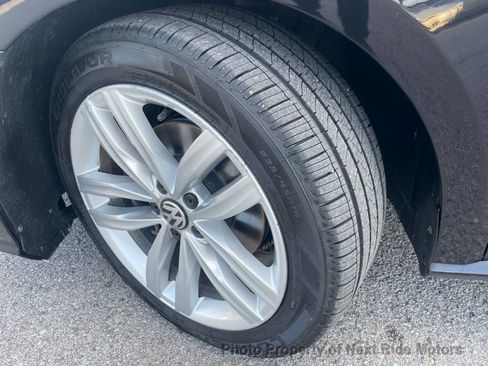 Used 2018 Volkswagen Passat 2.0T SE FWD image 29