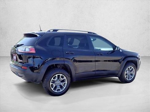 Used 2020 Jeep Cherokee Trailhawk w/ Cold Weather Group AWD/4WD image 4
