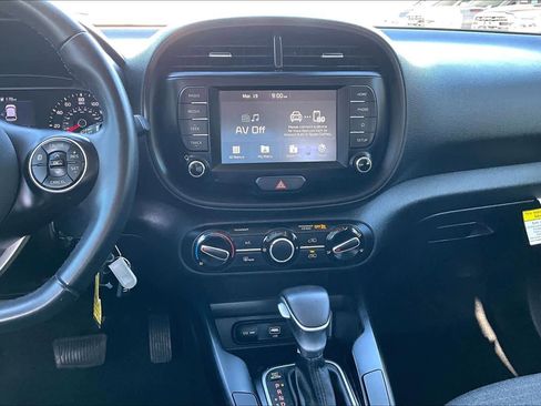 Used 2021 Kia Soul GT-Line image 8