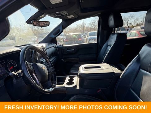Used 2019 Chevrolet Silverado 1500 High Country w/ Technology Package image 8
