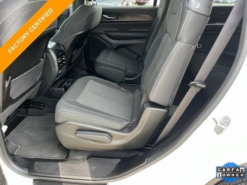 Used 2025 Jeep Grand Cherokee L Laredo w/ Luxury Tech Group I AWD/4WD image 18