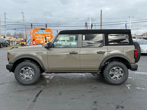 New 2025 Ford Bronco Big Bend image 2