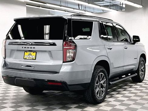 Used 2024 Chevrolet Tahoe Z71 w/ Luxury Package image 11