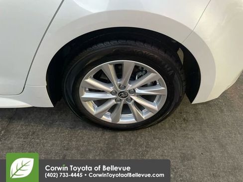Certified 2025 Toyota Corolla SE image 23