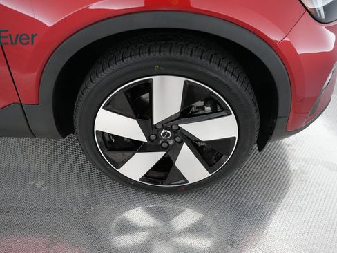 Used 2023 Volvo C40 P8 Recharge Ultimate AWD/4WD image 17