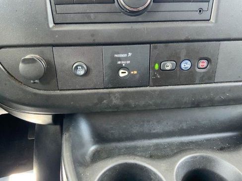 Used 2019 Chevrolet Express 2500 w/ Driver Convenience Package RWD image 25