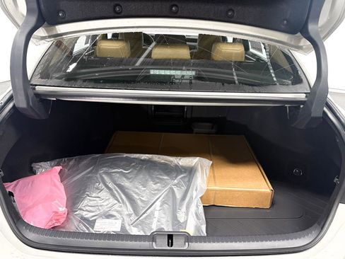 New 2025 Lexus ES 350 Ultra Luxury image 11