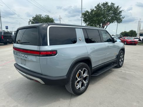 Used 2023 Rivian R1S Adventure AWD/4WD image 3