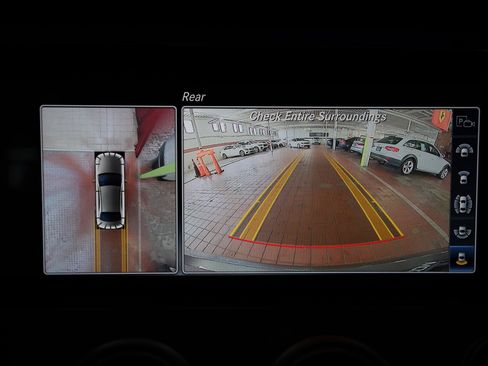 Used 2020 Mercedes-Benz E 350 Sedan image 19