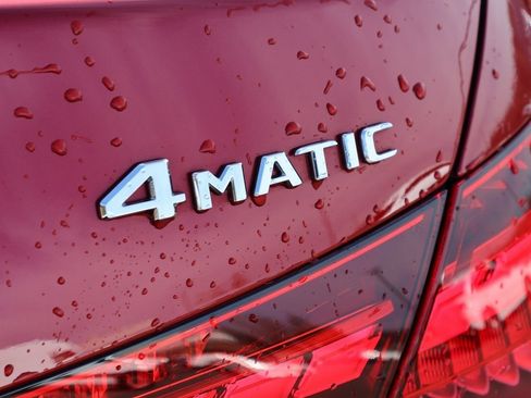 Used 2022 Mercedes-Benz C 300 4MATIC Sedan image 9