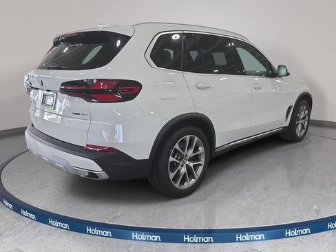 Certified 2024 BMW X5 sDrive40i w/ Premium Package RWD image 5