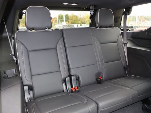 New 2026 Chevrolet Tahoe Premier image 40