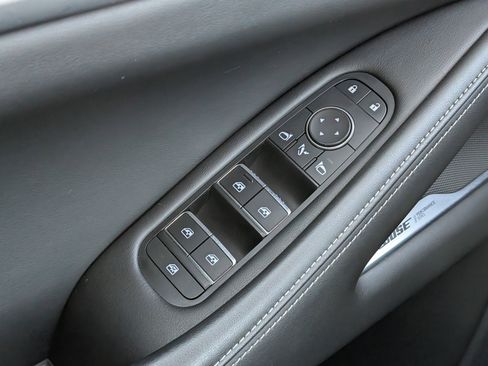 Used 2022 INFINITI QX60 Sensory w/ Cargo Package image 25