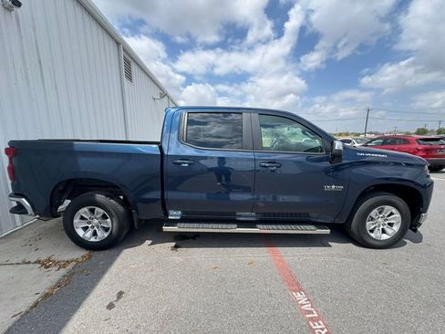 Used 2020 Chevrolet Silverado 1500 LT w/ Texas Edition RWD image 13