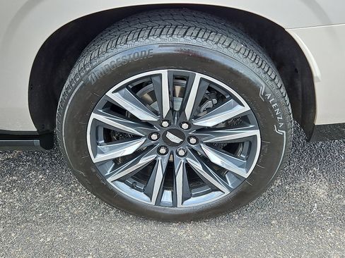 Certified 2024 Cadillac Escalade ESV Sport Platinum w/ LPO, Floor Liner Package image 7