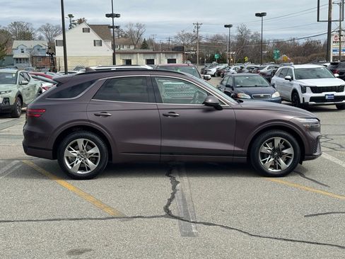 Used 2022 Genesis GV70 3.5T Sport w/ Sport Advanced Package AWD/4WD image 7