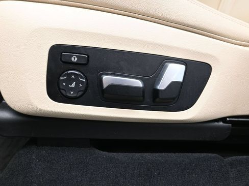 Used 2019 BMW X3 xDrive30i w/ Convenience Package AWD/4WD image 16
