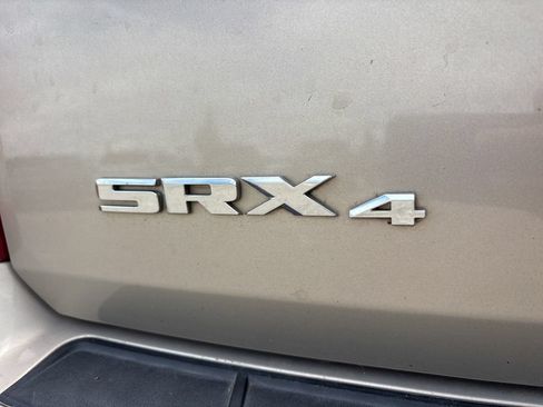 Used 2011 Cadillac SRX Luxury AWD/4WD image 4