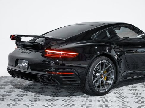 Used 2018 Porsche 911 Turbo S image 5