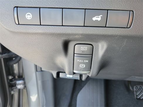 New 2025 Nissan Murano SV image 37