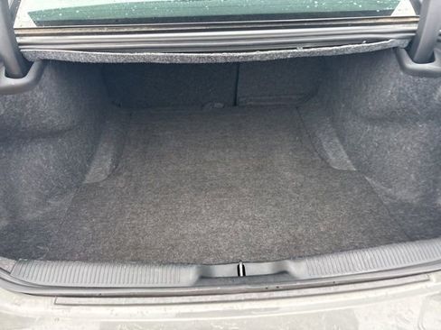 Used 2023 Dodge Charger SXT image 11